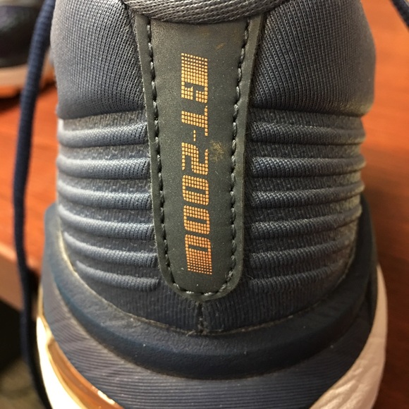 Asics GT-2000 6 (new) - Picture 4 of 5